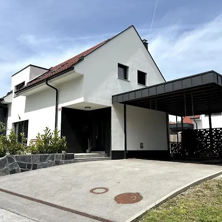 Lovely House Near Ljubljana Appartamento